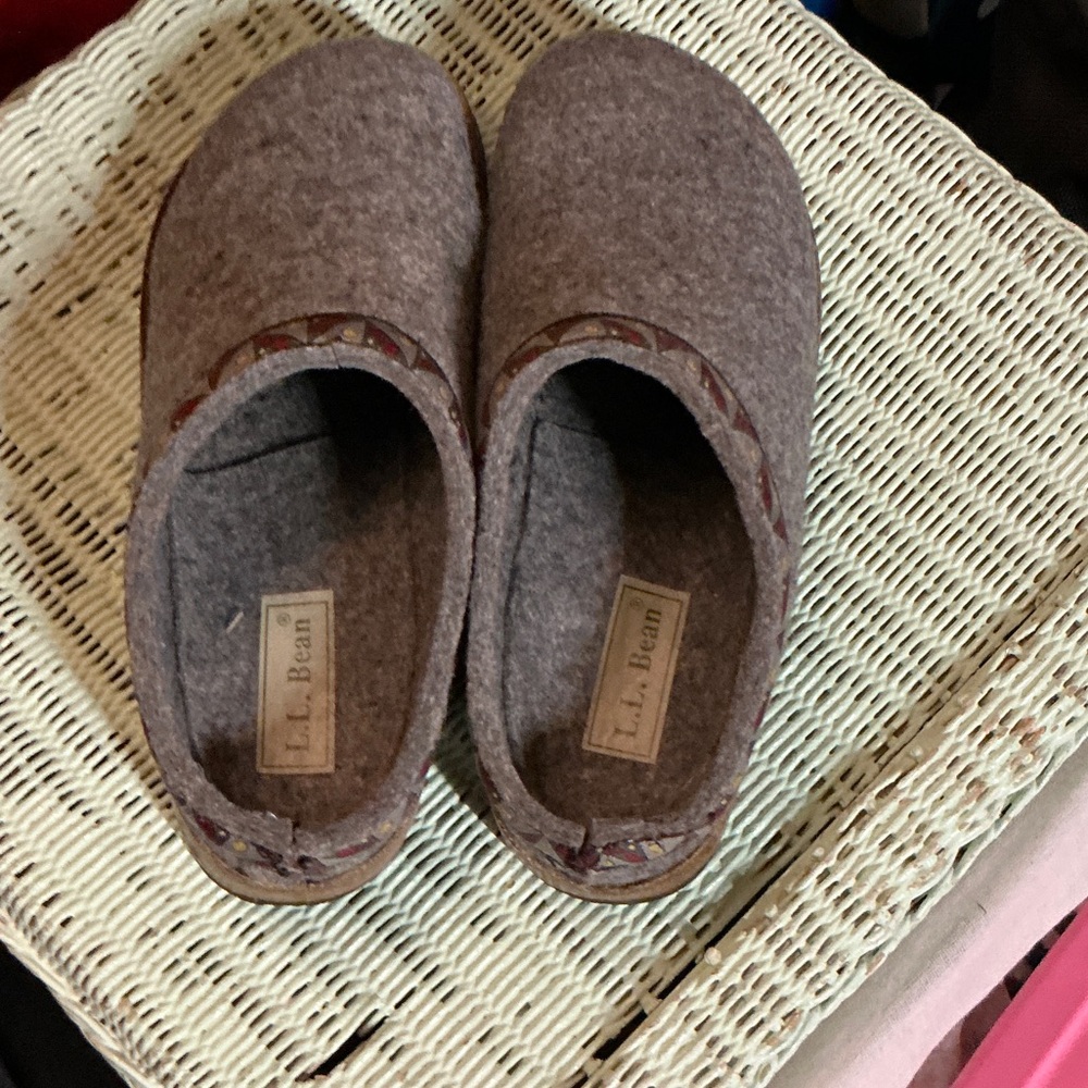 L.L. Bean Gray Wool Slip-Ons